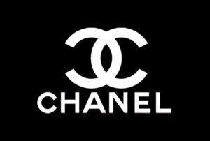 BrightSign 18 CHANEL luxury fashion and beauty brand logo